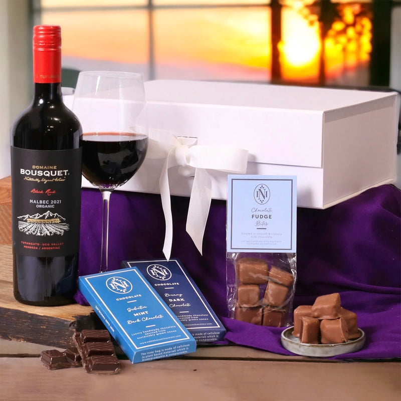 Red Wine Gift Box: Malbec & Chocs!