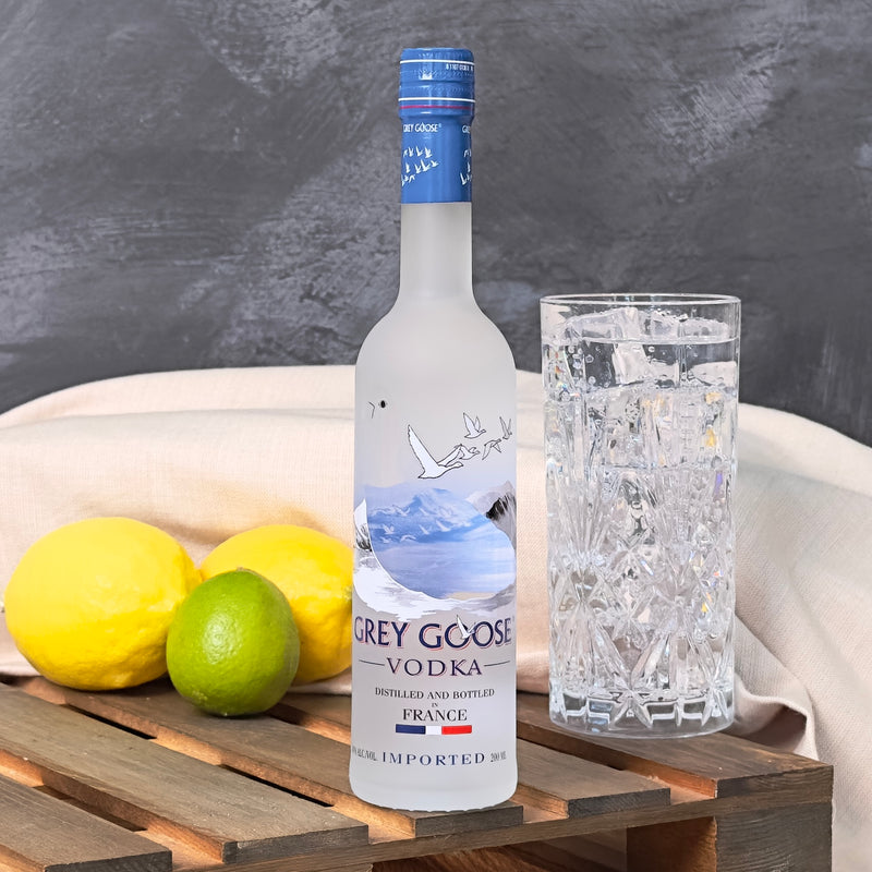 The Vodka Gift Box: Grey Goose, Tonic and Chocs