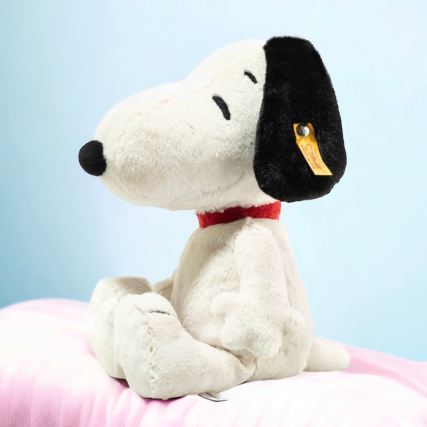 Steiff Snoopy Cuddly Friend