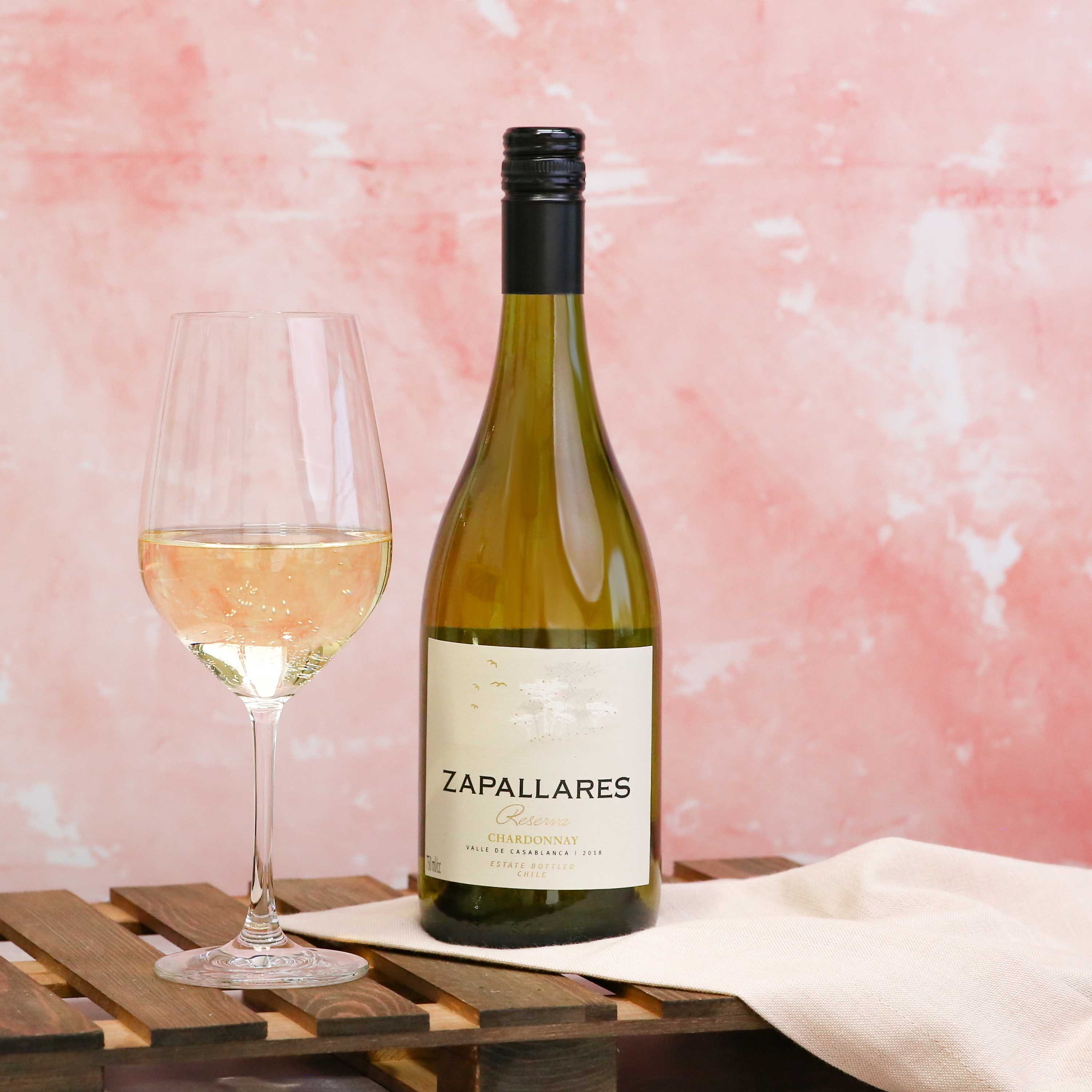 White Wine Gift Box: Chardonnay & Chocs!